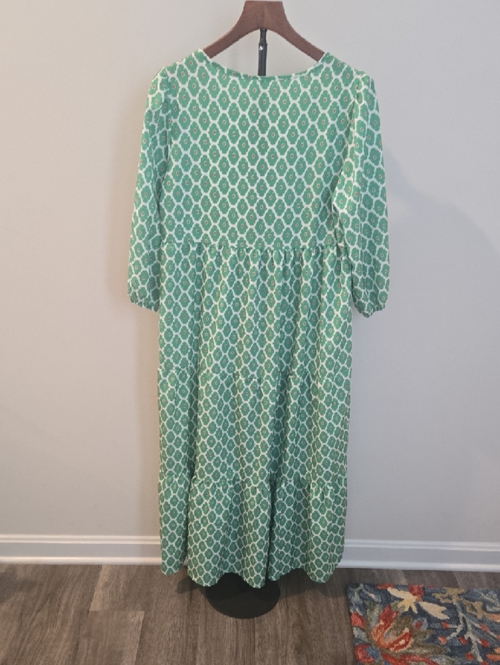 Tiered Maxi Dress in Mint Green Geometric Print with Tie Neck - Picture 7 of 7